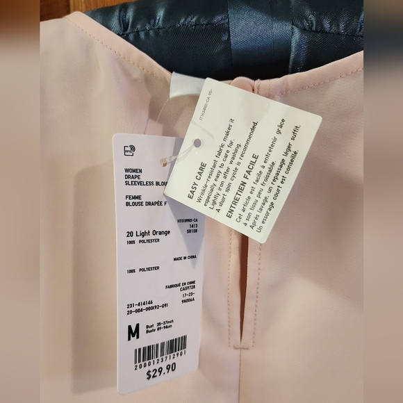 Uniqlo drape sleeveless blouse - Picture 2 of 4